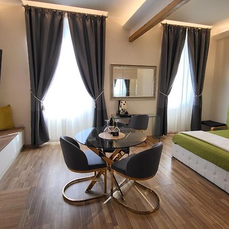 I Due Grifoni Studio Flat Taormina Exterior photo